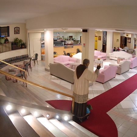 V7 Hotel San Giovanni Rotondo Exterior photo